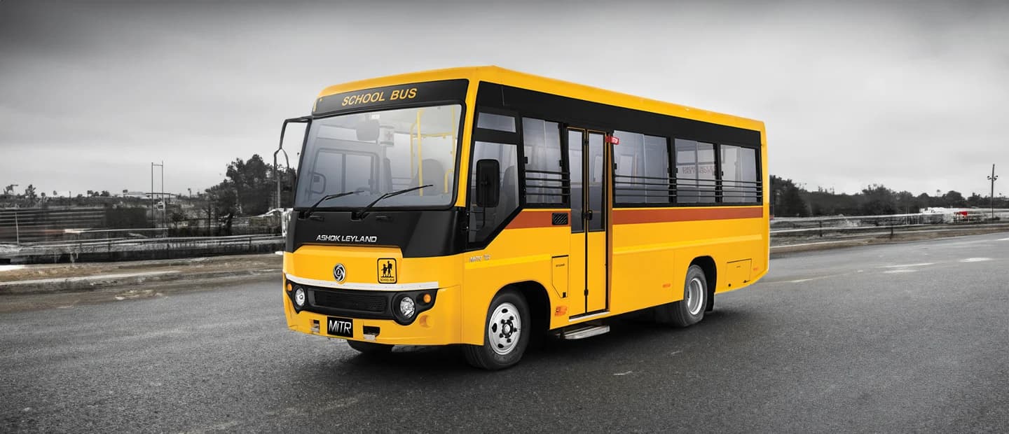 MiTR School Bus — manufacturer photograph 2